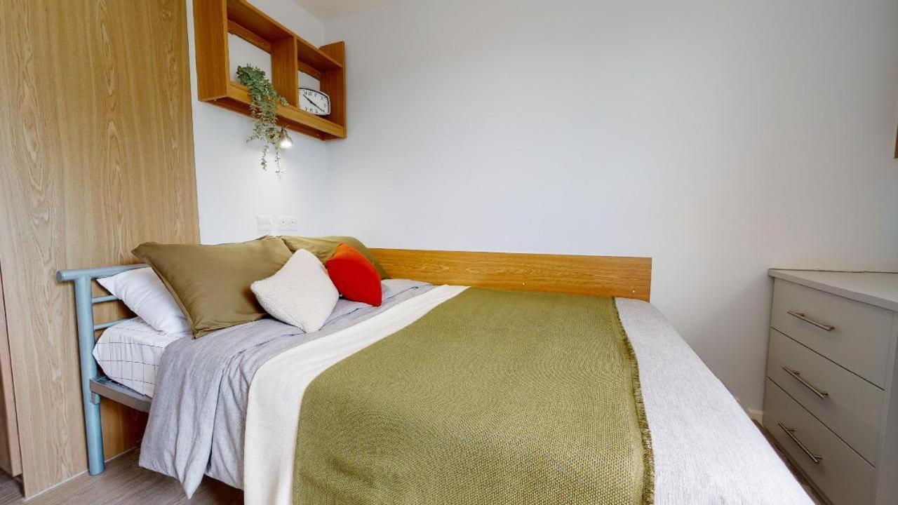 For Students Only - Charming Ensuite Bedrooms Near Leads City Centre Λιντς Εξωτερικό φωτογραφία